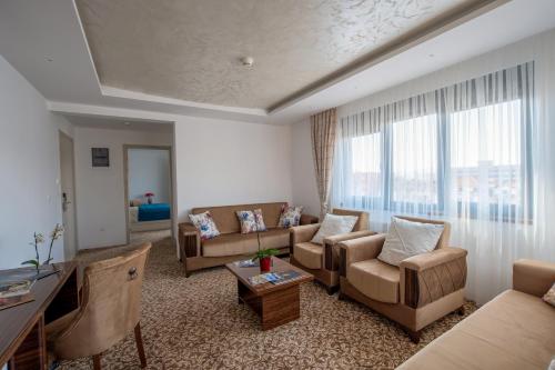 New Hotel New Hotel is a popular choice amongst travelers in Sarajevo, whether exploring or just passing through. The property offers guests a range of services and amenities designed to provide comfort and con