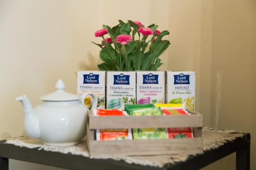 Rome Charming Suites - image 11