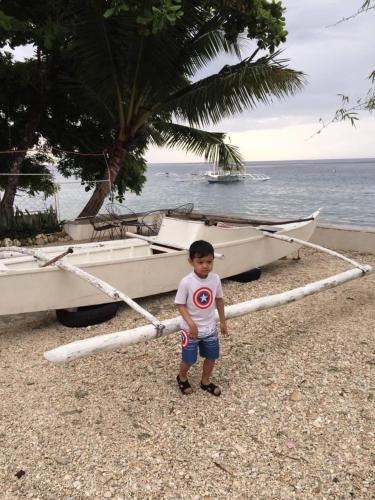 Cloud and Xky Beach Resort – Oslob, IL