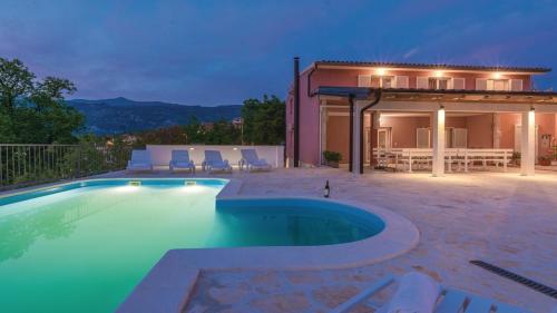  Villa Sunset with pool in Jasenice
