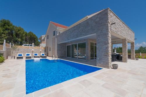 

Villa Pitve