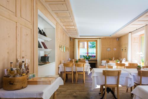 Hotel Vallatscha - image 14