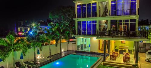 크리스티마 레지던스 - 수영장