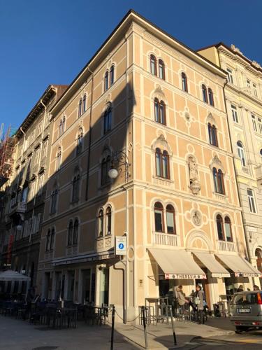 9 stanze - Boutique Rooms Trieste