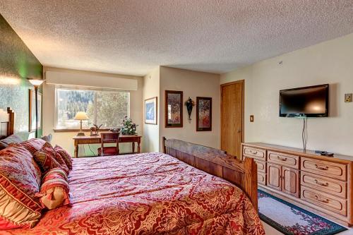23058 Hwy 6 Condo Unit 122 - image 6