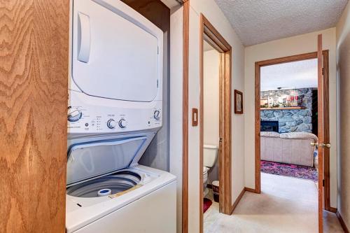 23058 Hwy 6 Condo Unit 122 - image 7