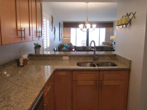 Tropical Winds Unit 701 Condo - image 4