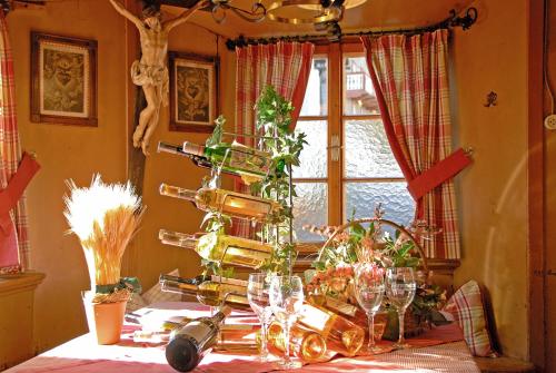 Restaurante, Hotel Schwarzer Adler in Pettneu Am Arlberg