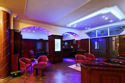 Hotel Palas - image 12