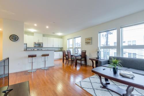 Sage Apartments Boston Logan Airport Chelsea in Chelsea, USA