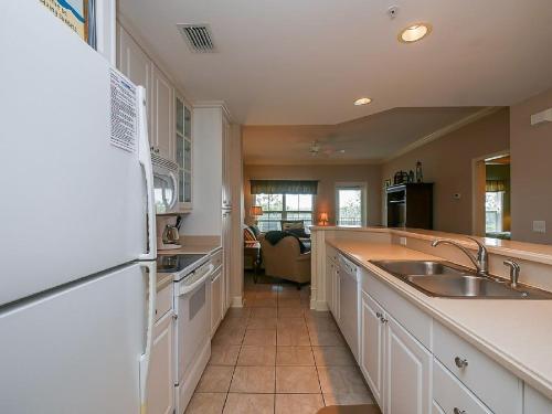 North Shore Place Unit 405 - image 9