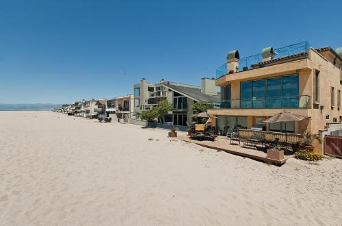 3425O 636069 Oceanfront Tuscan Villa In CA