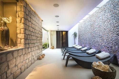 Imperial Valamar Collection Hotel - image 2