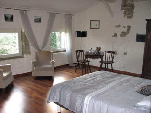 Accommodation in Lasbordes