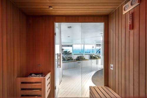 Savoia Hotel Rimini - image 3