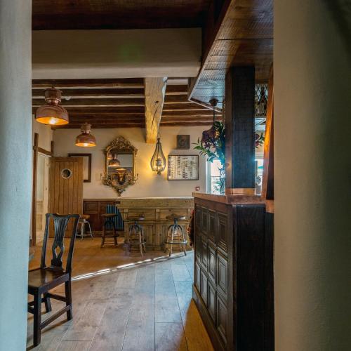 The Cow Dalbury - image 9