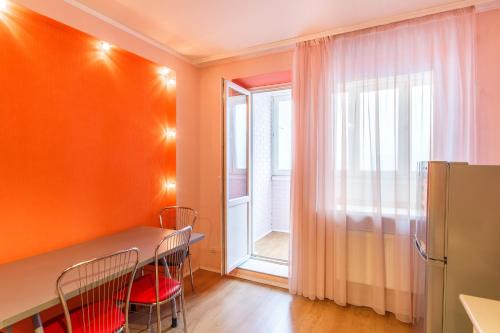 Apartment image 10