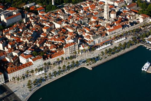 Studio Apartments 4 You in Split - image 2