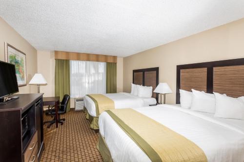 Baymont by Wyndham Fort Myers Airport in Fort Myers (FL)