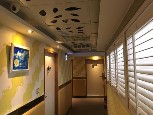 R8 エコ ホテル6