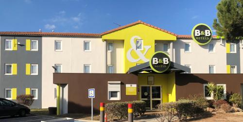 Entrance, B&B Hotel Marseille Estaque in Saint-Henri
