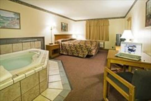 Americas Best Value Inn-Thief River Falls - image 7