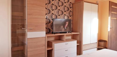 Central-Aqua Apartman - main image
