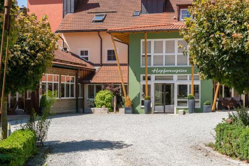 Stadler-Hof in Großgundertshausen, Deutschland