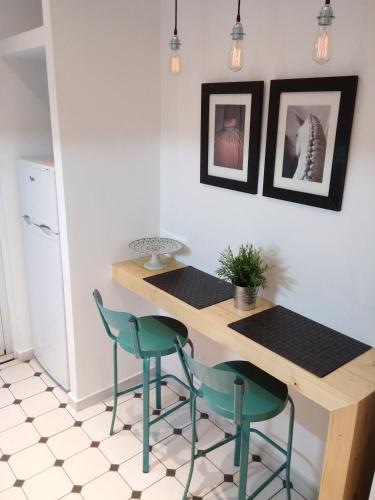 New stylish Kolonaki flat - image 5