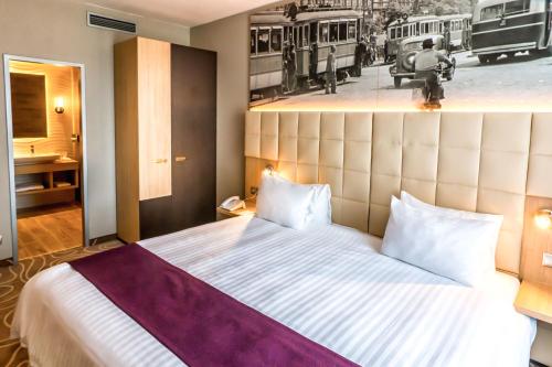 127570659 Holiday Inn Budapest-Budaörs by IHG