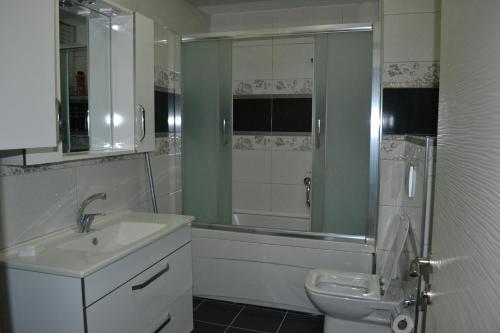 Almasa Suite Aparts - image 7
