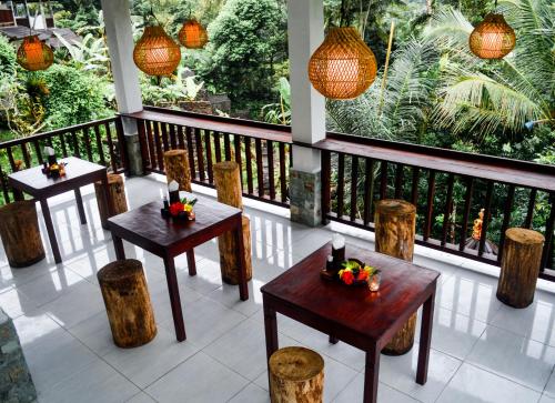 Sweet Escape in Sidemen