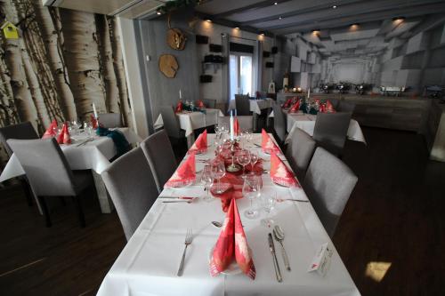 Hotel Restaurant Jägerhof - image 2