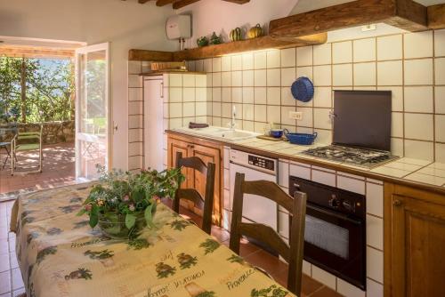 virtuve, Case Danesi in Rio Nell' Elba