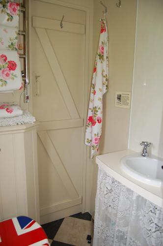 The Glamavan - image 13