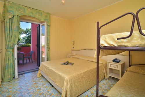 hotel-villa-franca