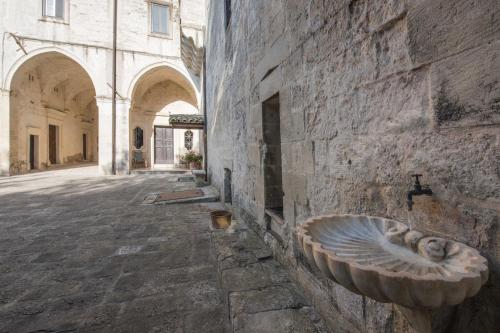 Castello di Casamassella Castello di Casamassella