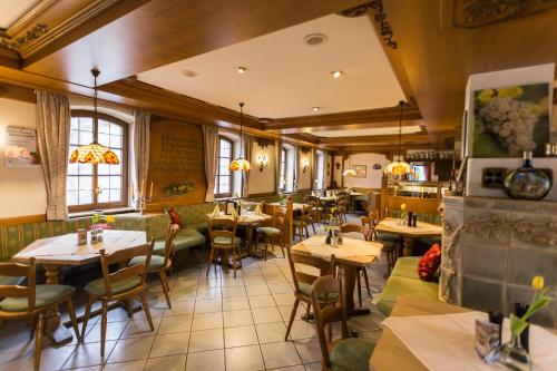 Hotel Löwen - image 12