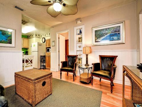 Palm Place 3 - Buccaneer Palm Beach getaway 622 thumb 4