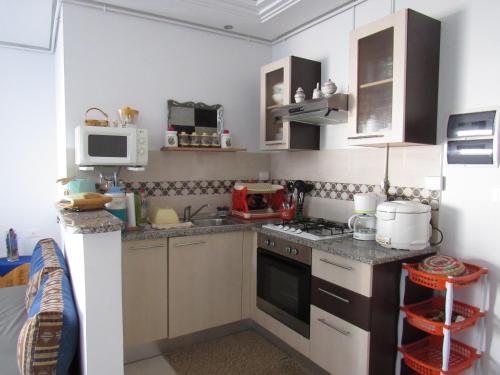 cuisine, Apartment Essayadi Residence in Chatt Mariem