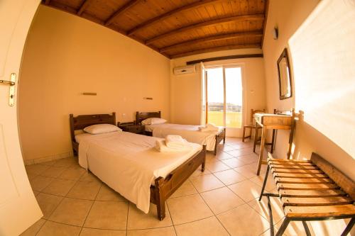 Vagia Beach Apartments - image 10