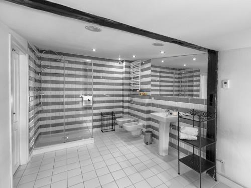 Stare Kino Cinema Residence - image 4