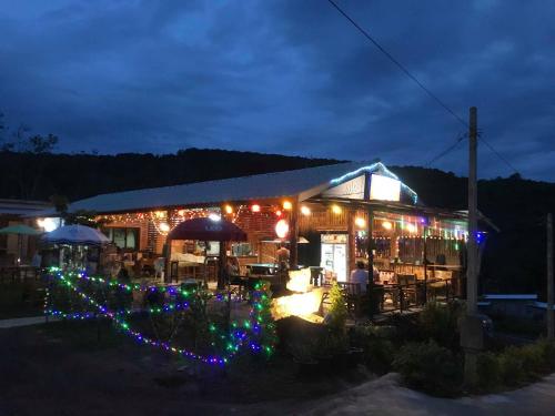Restaurant, Cottage Hill @ Lanta in Koh Lanta