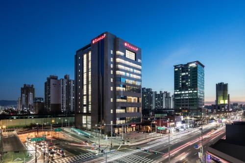 Ramada by Wyndham Seoul Sindorim - Hotel - Seoul