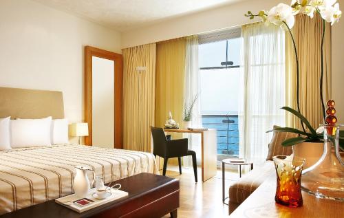 Executive Room with Sea View