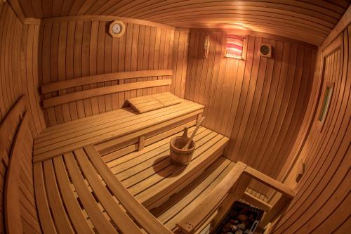 Sauna, Mountain Living Apartments in Curon Venosta