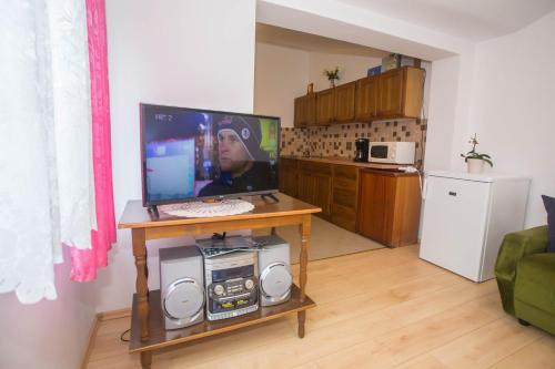Apartments Katica - image 5