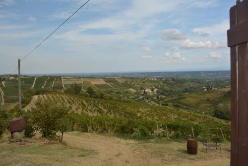 Cascina Valtignosa Camere Con Vigna