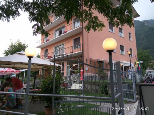 Albergo al lago