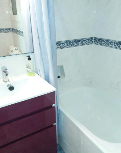 Apartamento Sagrada Familia, Barcelona (fotografie 8)